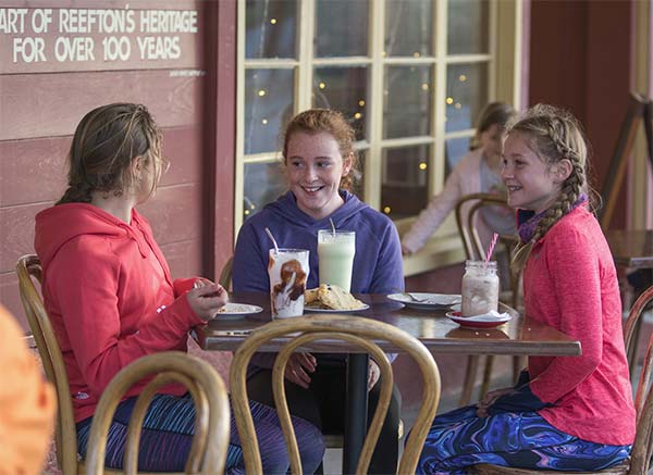 Broadway Tearooms and Bakery in Reefton