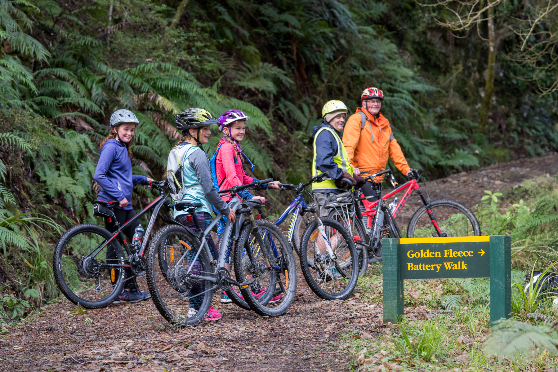 Family Fun | Reefton iSite